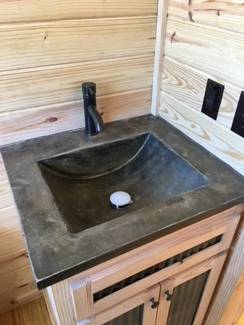 4B 115 Hybrid img1 (9)