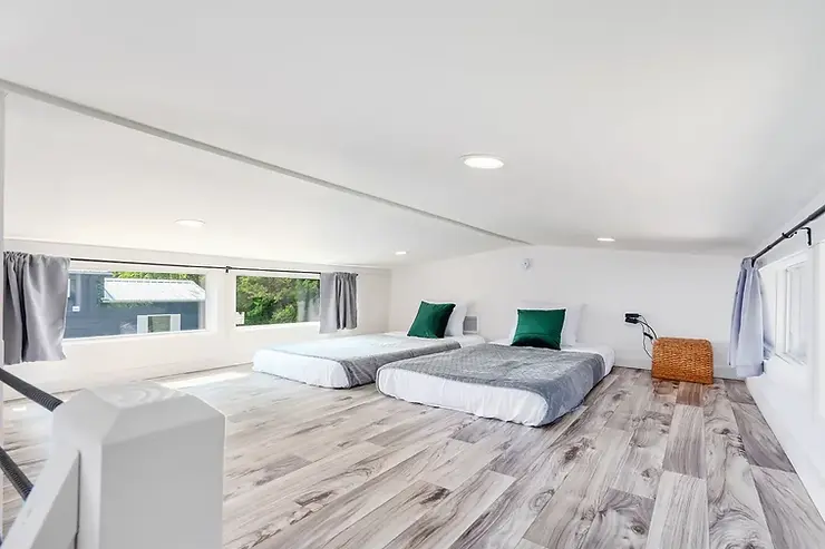 d735d2_2b97286319654a728094c059354f5afc~mv2