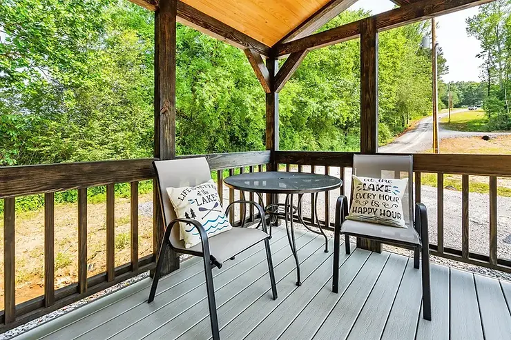 d735d2_78fb7e556fb04a1d92508367ec307b1b~mv2